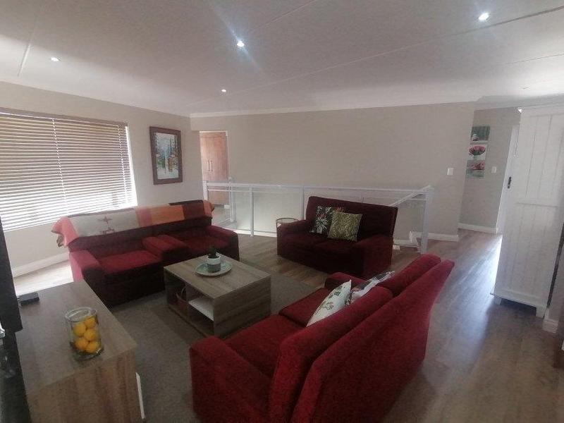 5 Bedroom Property for Sale in Monte Christo Western Cape